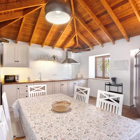 Casa Marhec 度假居 *